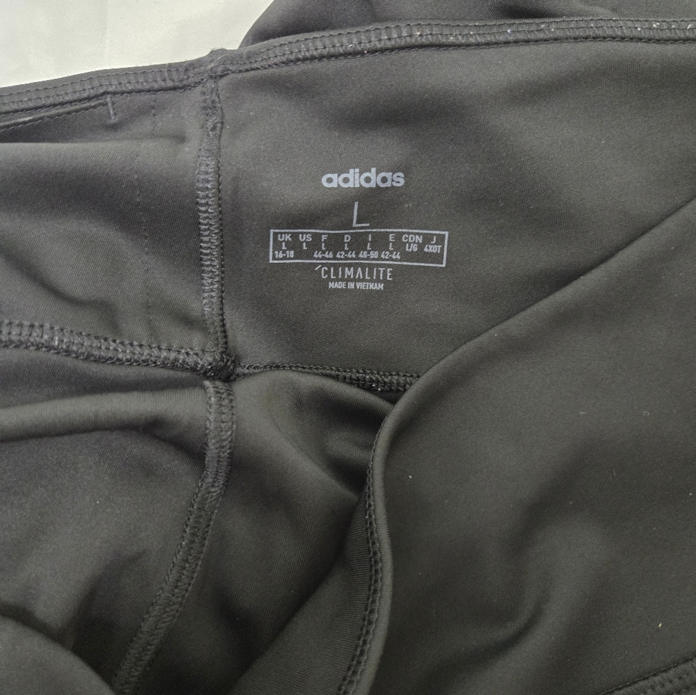 Addidas Capri - Picture 3 of 5